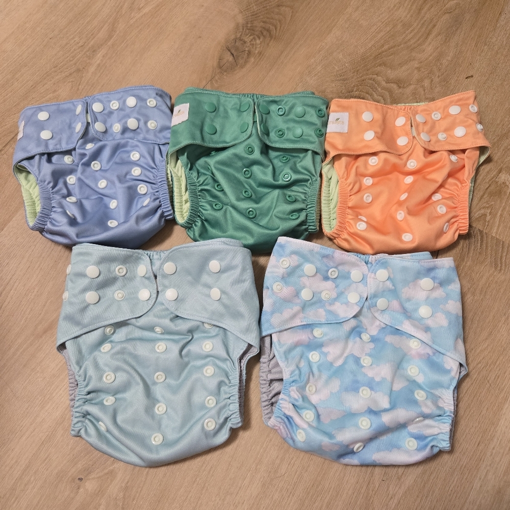 Naturalets/ bray brand one size pocket cloth diapers bundle of five
